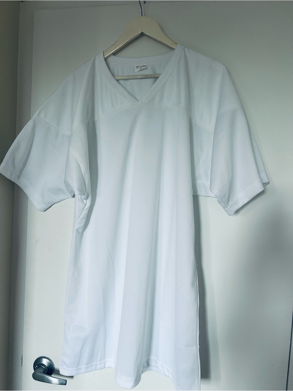 White V-Neck Mesh Athletic Jersey. New!